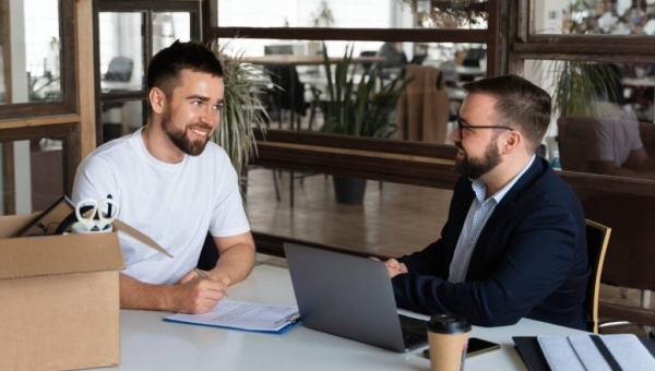 Do Franchise Owners Have to Use the Same Suppliers? What If They’re More Expensive?